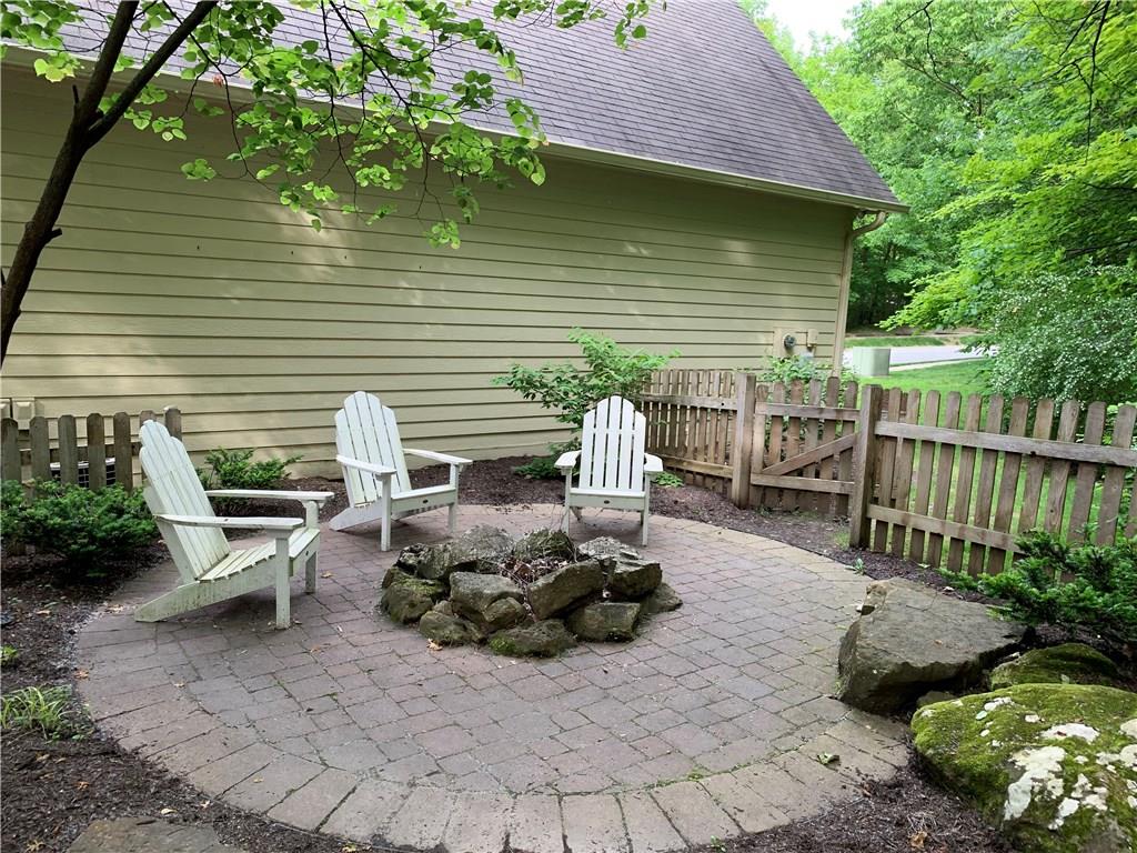 8052 Sargent Ridge Indianapolis, IN 46256 - Photo 3 of 31 Gallery Image 3