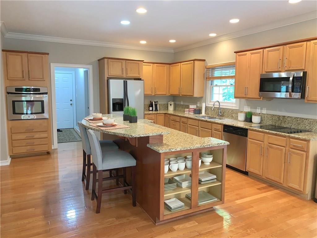 8052 Sargent Ridge Indianapolis, IN 46256 - Photo 10 of 31 Gallery Image 10