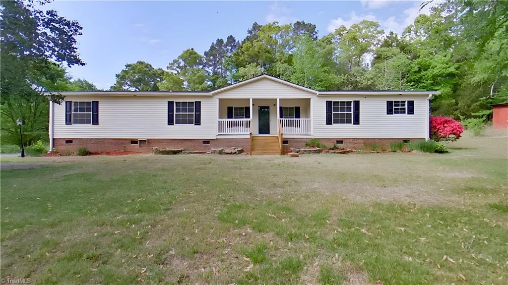 252 Eulala Leonard Road Lexington, NC 27295 - Photo 1 of 28 Gallery Image 1