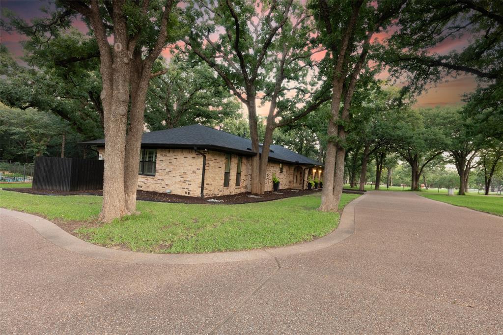 4000 Post Oak Road Flower Mound, TX 75022 - Photo 10 of 40