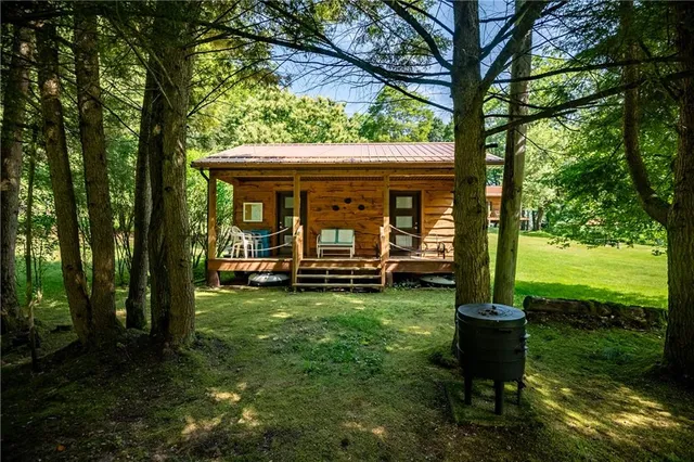 $489,000 | 470 Truitt Road, Kennerdell, PA 16374