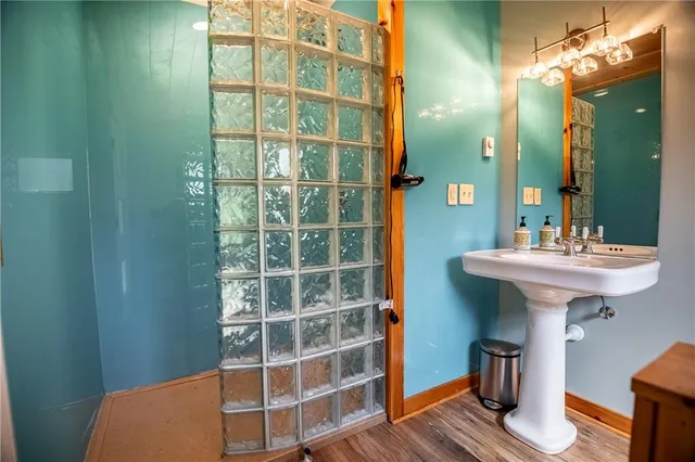 $489,000 | 470 Truitt Road, Kennerdell, PA 16374