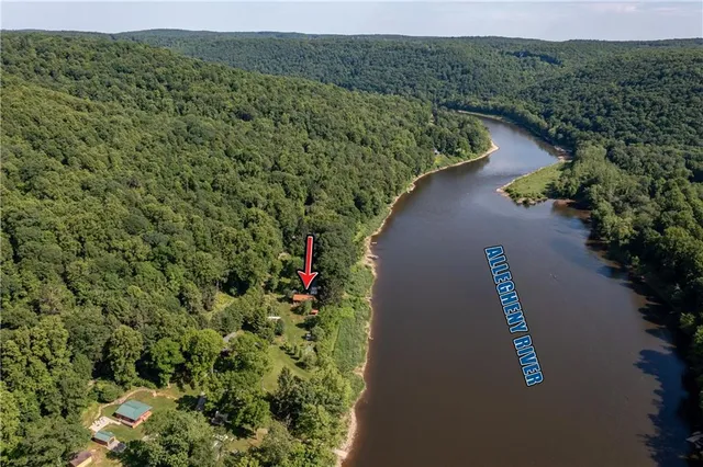 $489,000 | 470 Truitt Road, Kennerdell, PA 16374