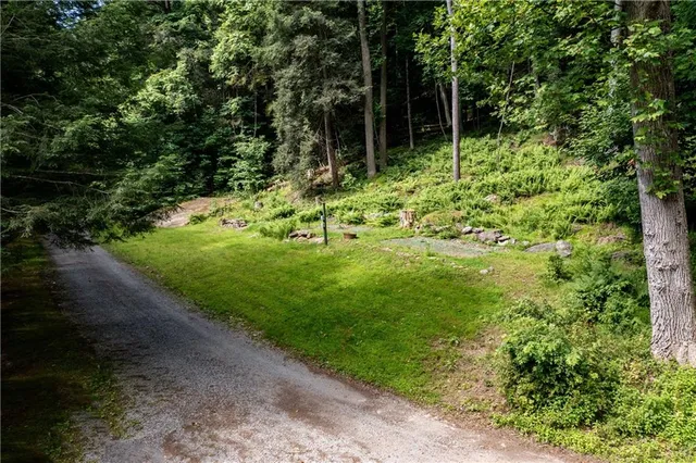 $489,000 | 470 Truitt Road, Kennerdell, PA 16374