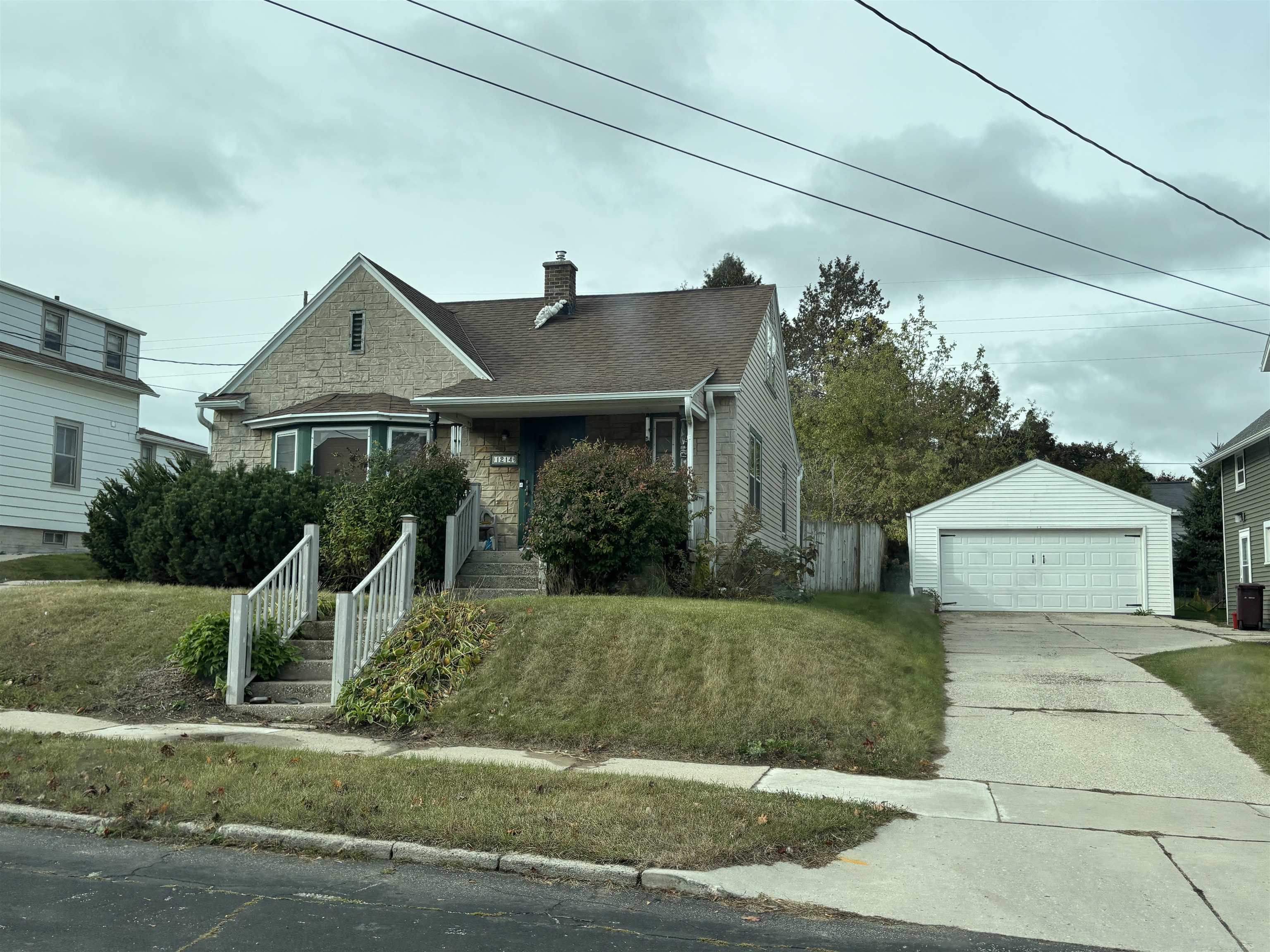 1214 South 18th Street Manitowoc, WI 54220 - Photo 4 of 4