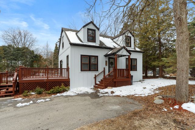 641 East Geneva Street, Williams Bay, WI 53191