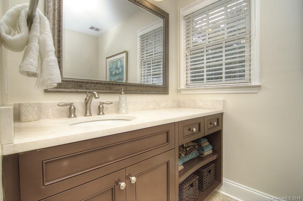 2828 Foxfire Road Charlotte, NC 28270 - Photo 20 of 24 Gallery Image 20