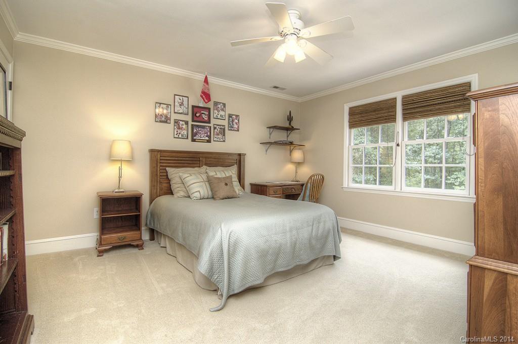 2828 Foxfire Road Charlotte, NC 28270 - Photo 21 of 24 Gallery Image 21