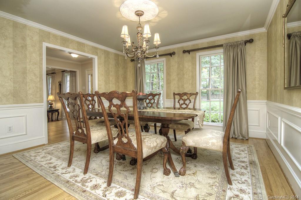 2828 Foxfire Road Charlotte, NC 28270 - Photo 6 of 24 Gallery Image 6