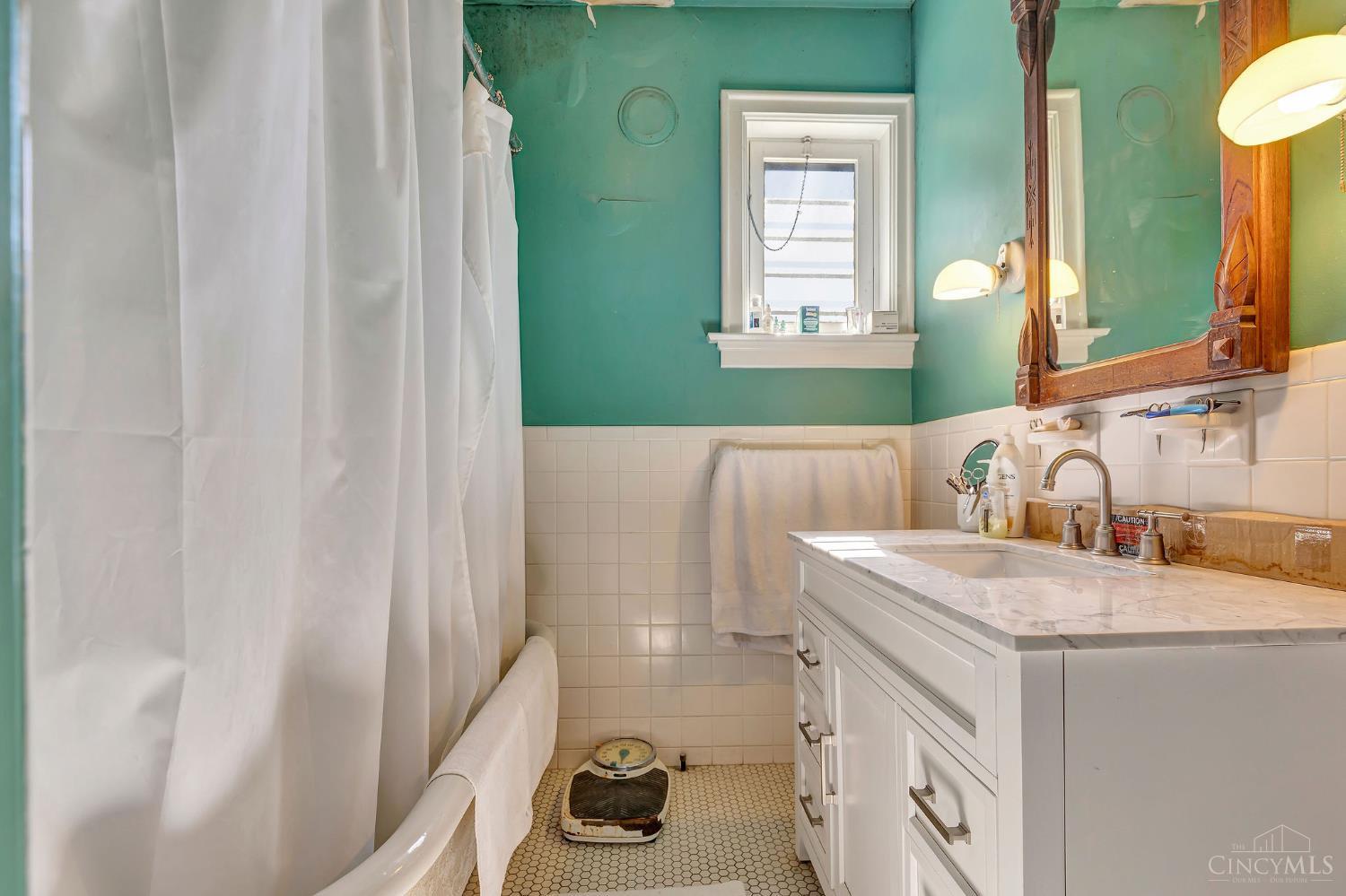 1316 Spring Street Cincinnati, OH 45202 - Photo 29 of 51