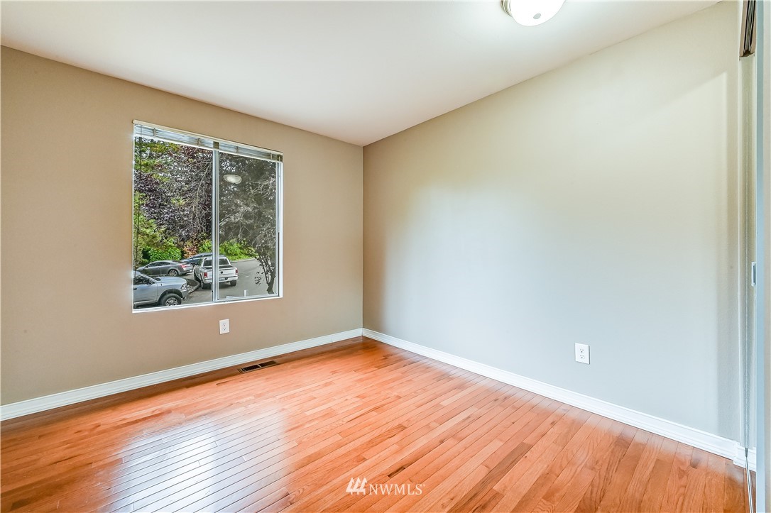 11709 Northeast 166th Court Bothell, WA 98011 - Photo 18 of 22 Gallery Image 18