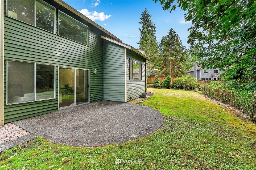 11709 Northeast 166th Court Bothell, WA 98011 - Photo 21 of 22 Gallery Image 21