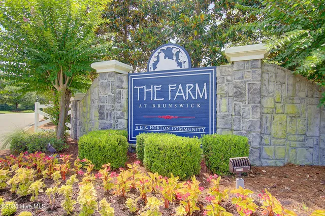 $289,000 | 157 Carolina Farms Boulevard, Calabash, NC 28467