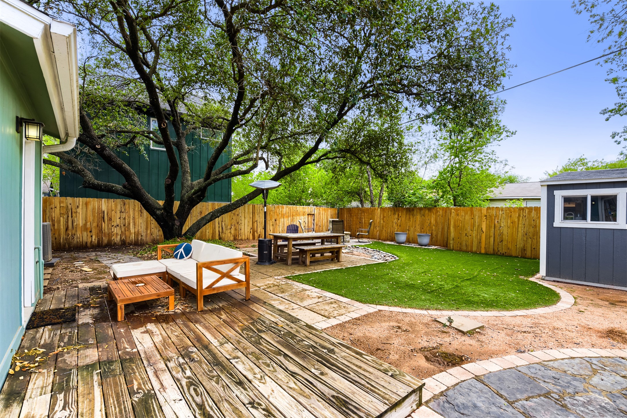 6105 Palm Circle Austin, TX 78741 - Photo 24 of 29 a view of a backyard with sitting area