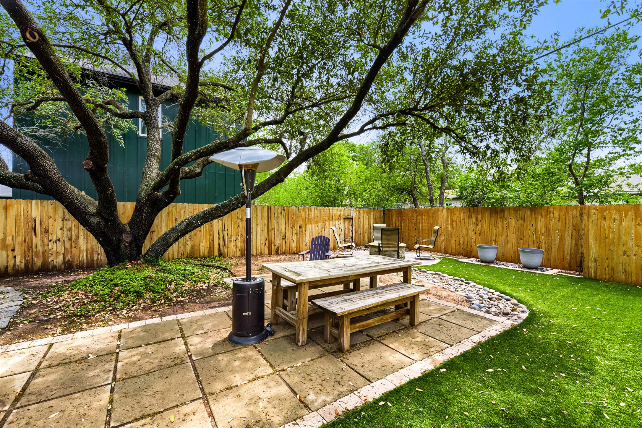 6105 Palm Circle Austin, TX 78741 - Photo 26 of 29 a view of a backyard with sitting area