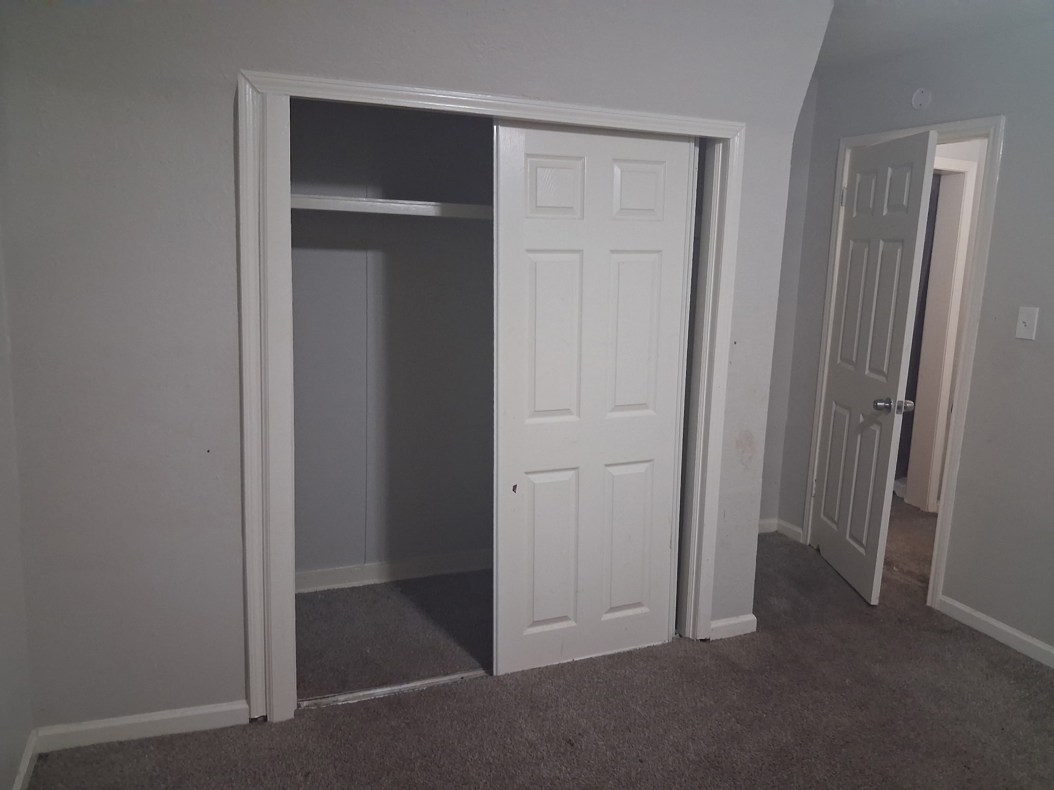 8029 Woodlyn Road Houston, TX 77028 - Photo 6 of 12 Gallery Image 6