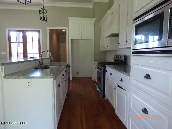 $242,000 | 40 Hedges Plantation Place, Natchez, MS 39120