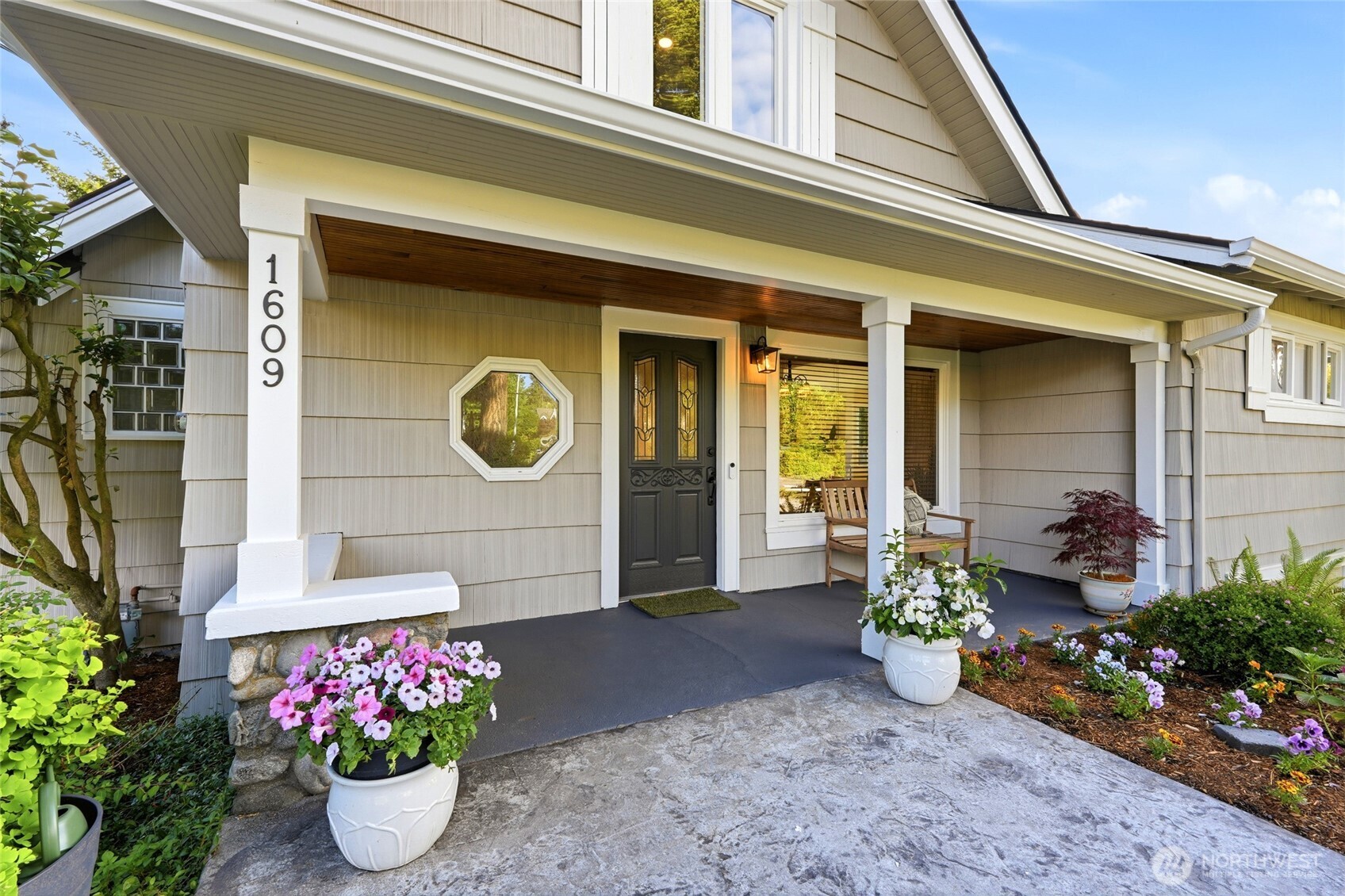 1609 Goat Trail Road Mukilteo, WA 98275 - Photo 4 of 40