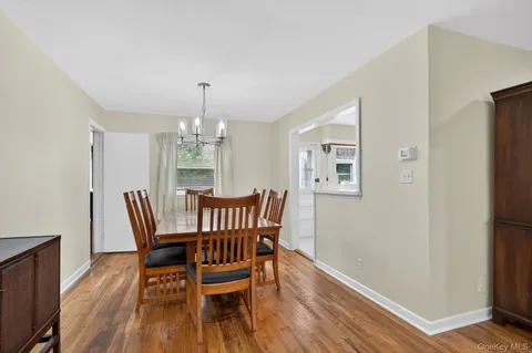 $799,000 | 567 Pearl Street, Oceanside, NY 11572