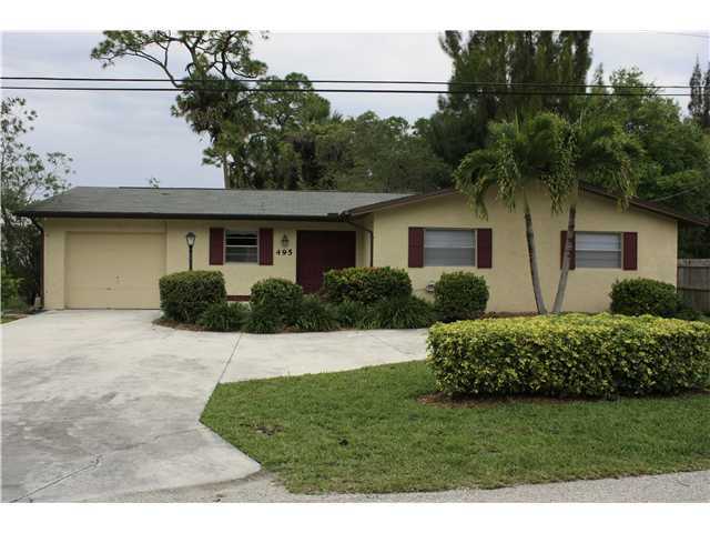 495 Southwest Rustic Circle Stuart, FL 34997 - Photo 1 of 17 Primary Photo