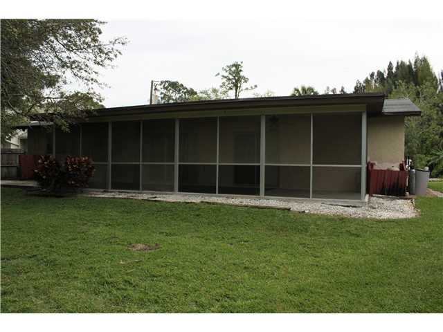 495 Southwest Rustic Circle Stuart, FL 34997 - Photo 4 of 17 Additional Photo