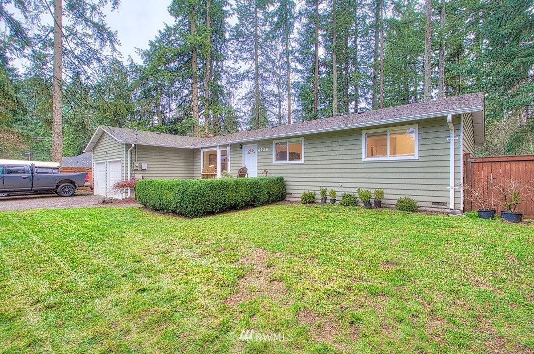 4129 Jewell Road Bothell, WA 98012 - Photo 2 of 19