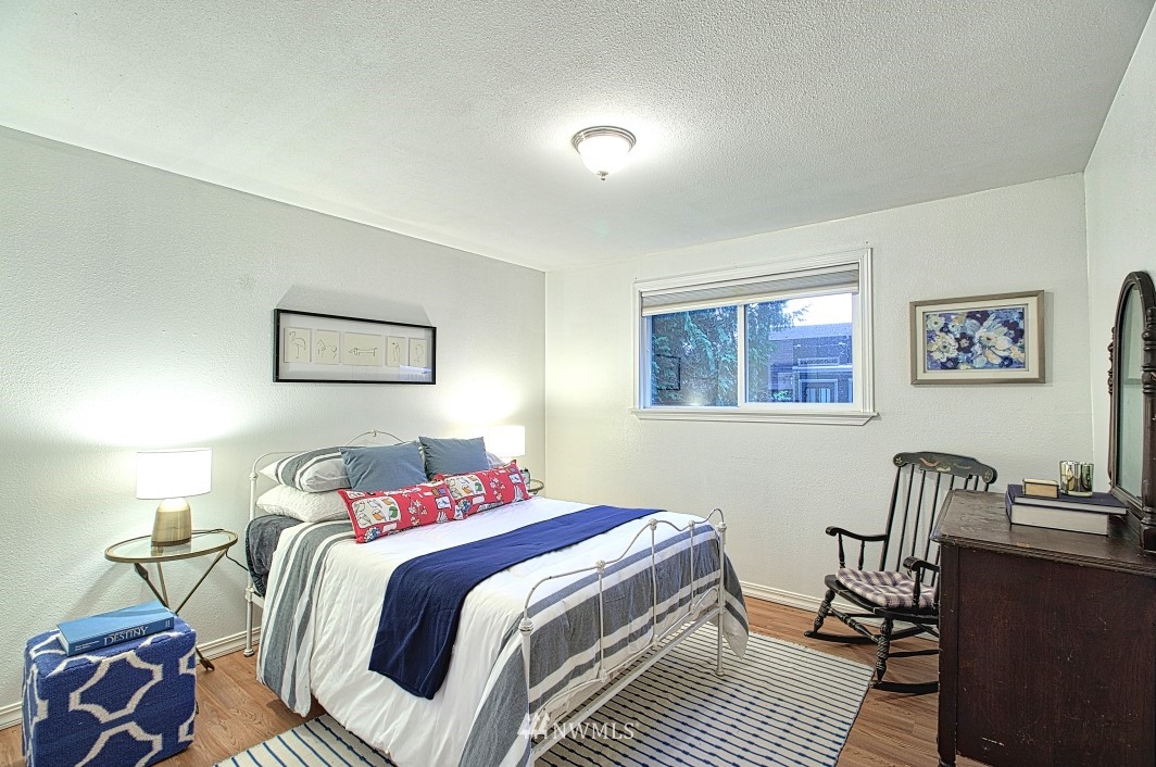 4129 Jewell Road Bothell, WA 98012 - Photo 13 of 19