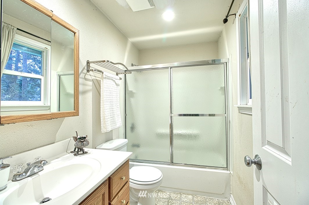 4129 Jewell Road Bothell, WA 98012 - Photo 15 of 19