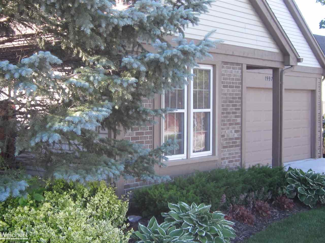 1597 Colony Drive Rochester Hills, MI 48307 - Photo 4 of 26