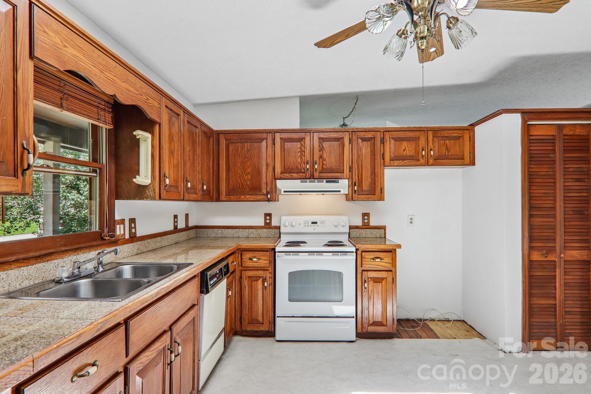 48 Chambers View Drive Clyde, NC 28721 - Photo 19 of 48