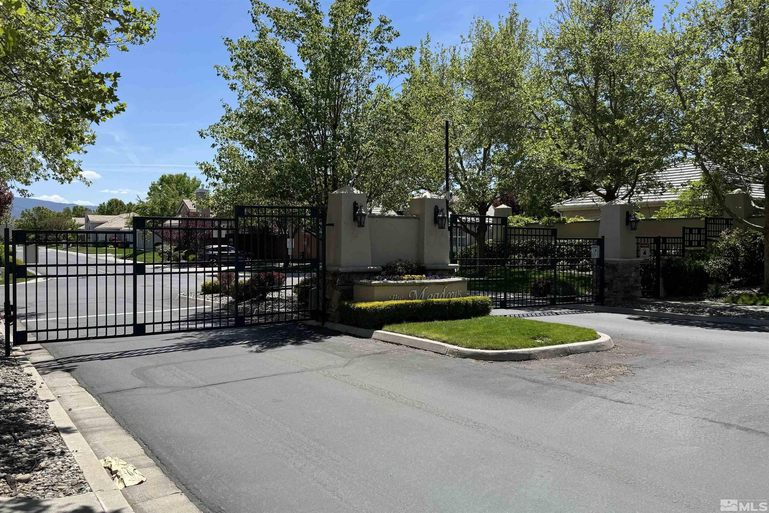 1236 Tule Drive Reno, NV 89521 - Photo 29 of 31 a view of a backyard with swimming pool