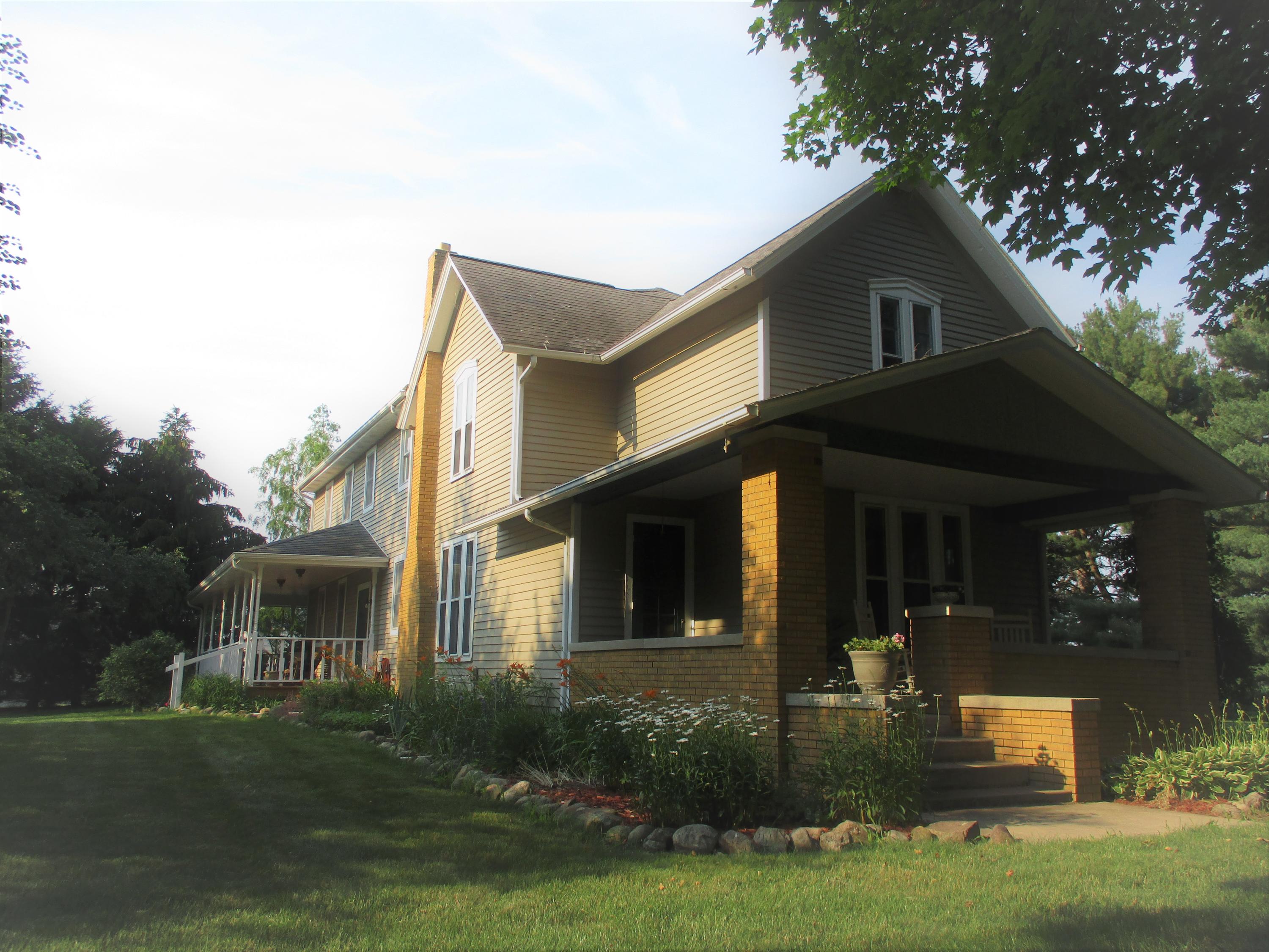3190 West Bertrand Road Niles, MI 49120 - Photo 33 of 48 Front east view
