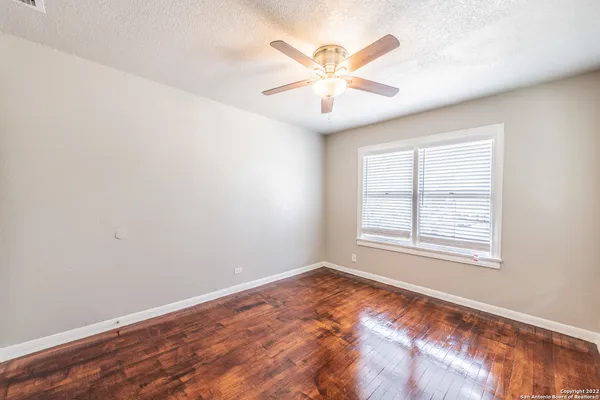 $1,195 | 217 Natalen Avenue, Unit 3, San Antonio, TX 78209