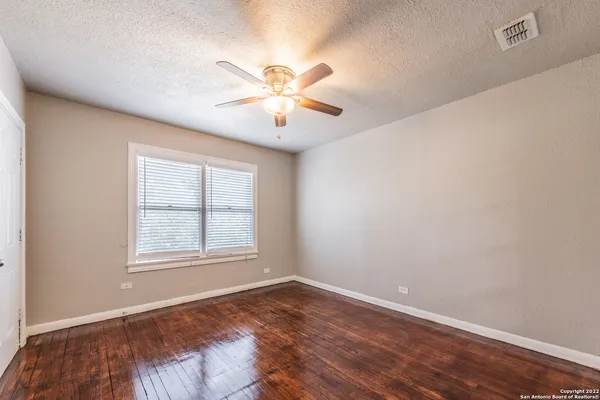 $1,195 | 217 Natalen Avenue, Unit 3, San Antonio, TX 78209