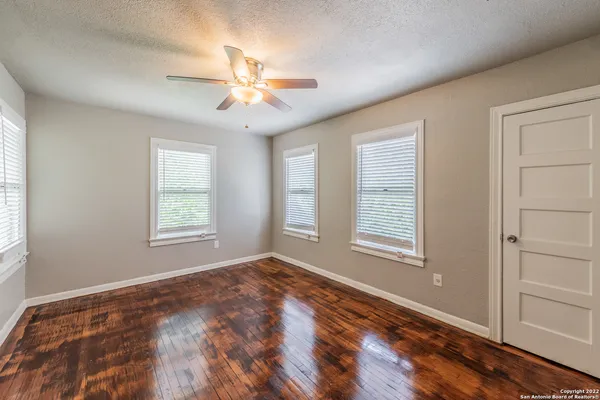 $1,195 | 217 Natalen Avenue, Unit 3, San Antonio, TX 78209