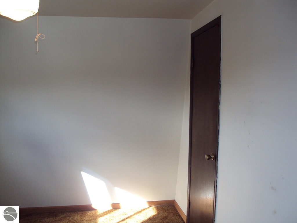 5510 Calhoun Road Gladwin, MI 48624 - Photo 44 of 67 1777699-43.JPG