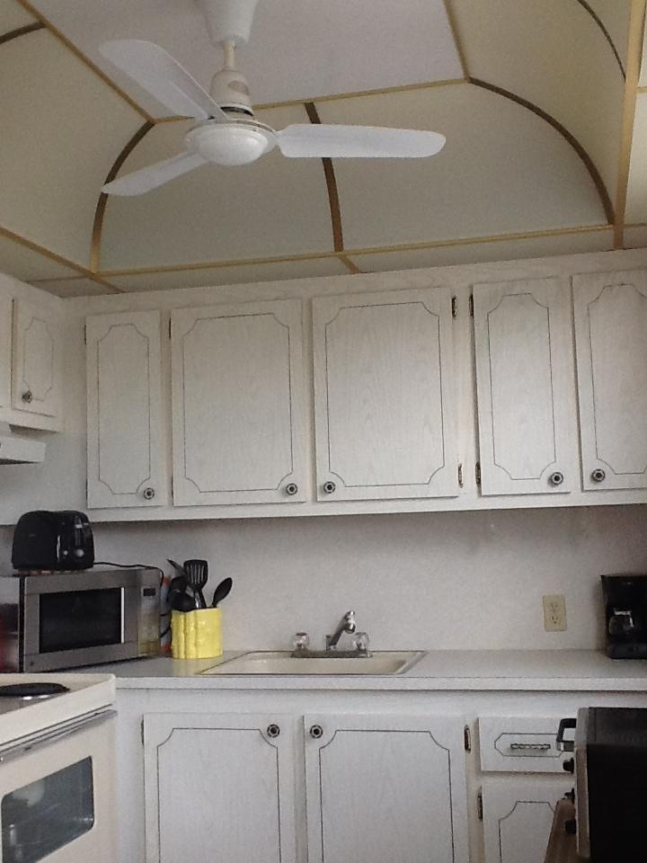28 Mansfield B Boca Raton, FL 33434 - Photo 6 of 26 Kitchen=light+bright white w fan!