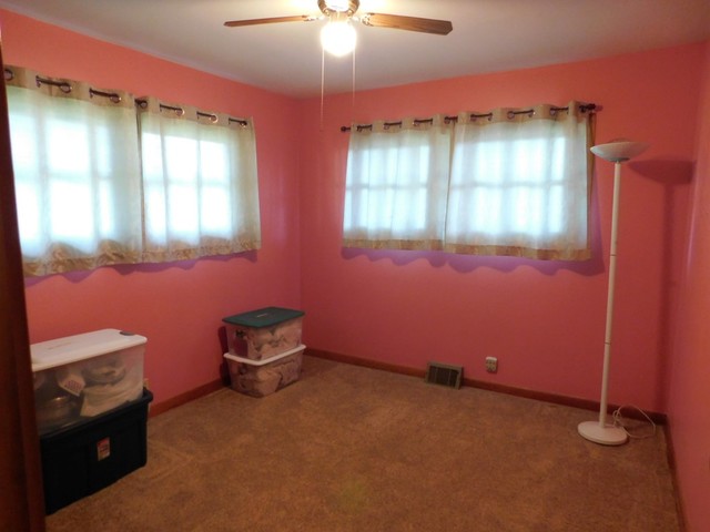 706 North 10th Street Rochelle, IL 61068 - Photo 14 of 19