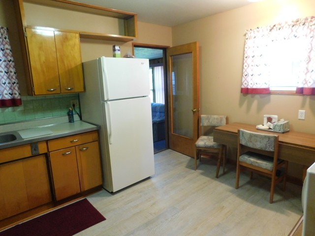 706 North 10th Street Rochelle, IL 61068 - Photo 8 of 19