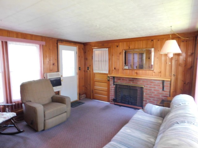 706 North 10th Street Rochelle, IL 61068 - Photo 10 of 19