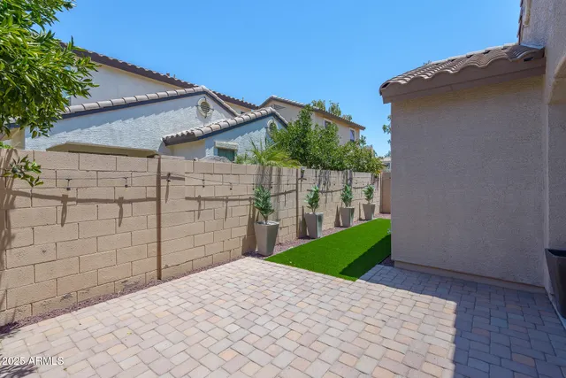 $2,595 | 21090 East Munoz Street, Queen Creek, AZ 85142