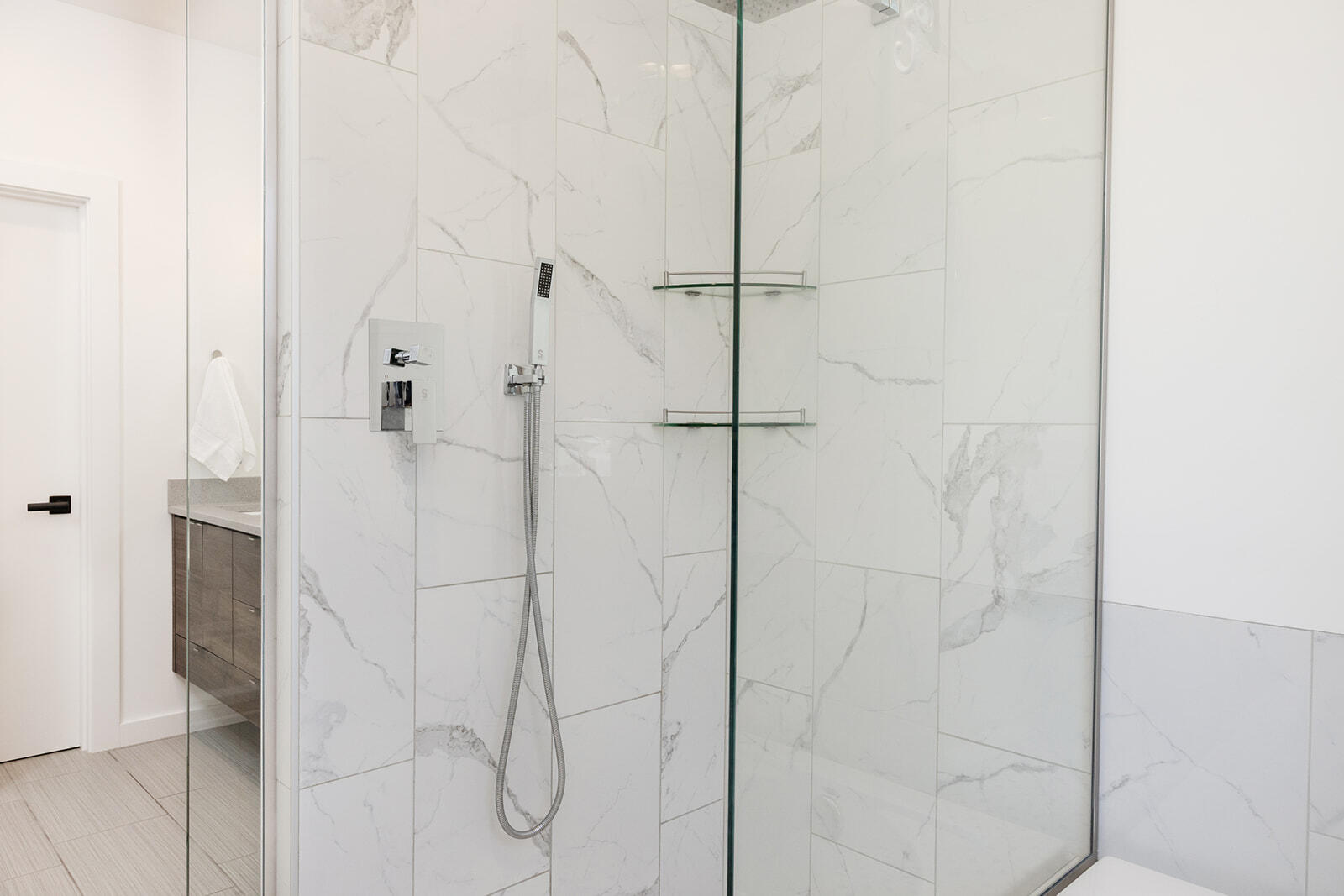 980 Cutters Drive Hailey, ID 83333 - Photo 22 of 56 Primary Bathroom