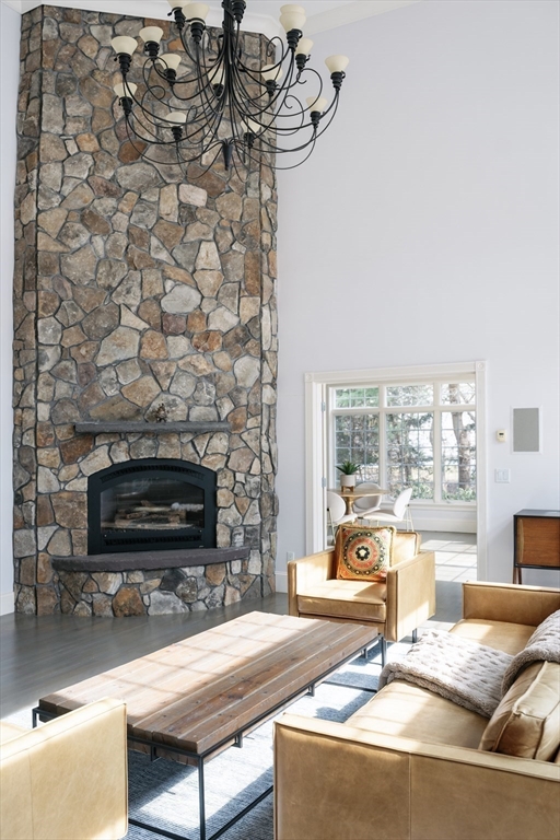 7 Rockport Road Weston, MA 02493 - Photo 12 of 39 Gallery Image 12