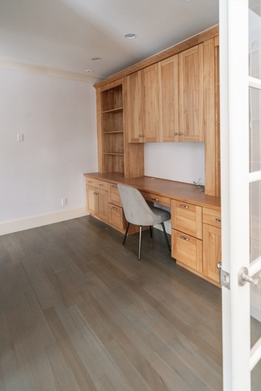 7 Rockport Road Weston, MA 02493 - Photo 13 of 39 Gallery Image 13