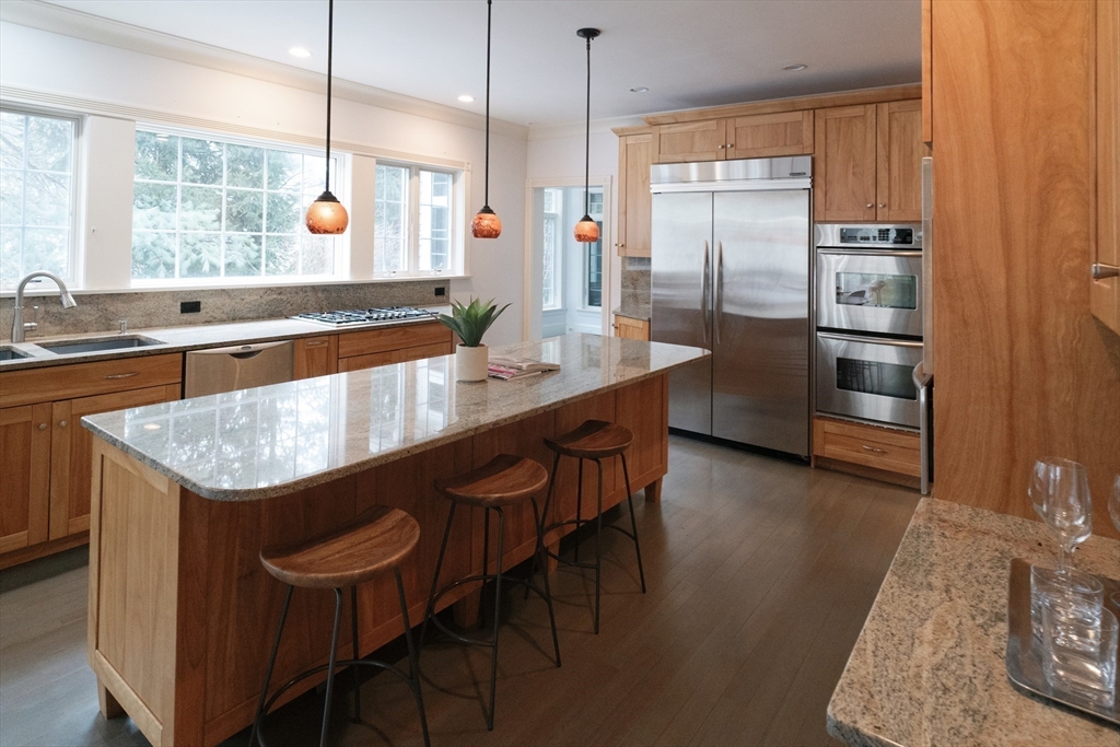 7 Rockport Road Weston, MA 02493 - Photo 17 of 39 Gallery Image 17