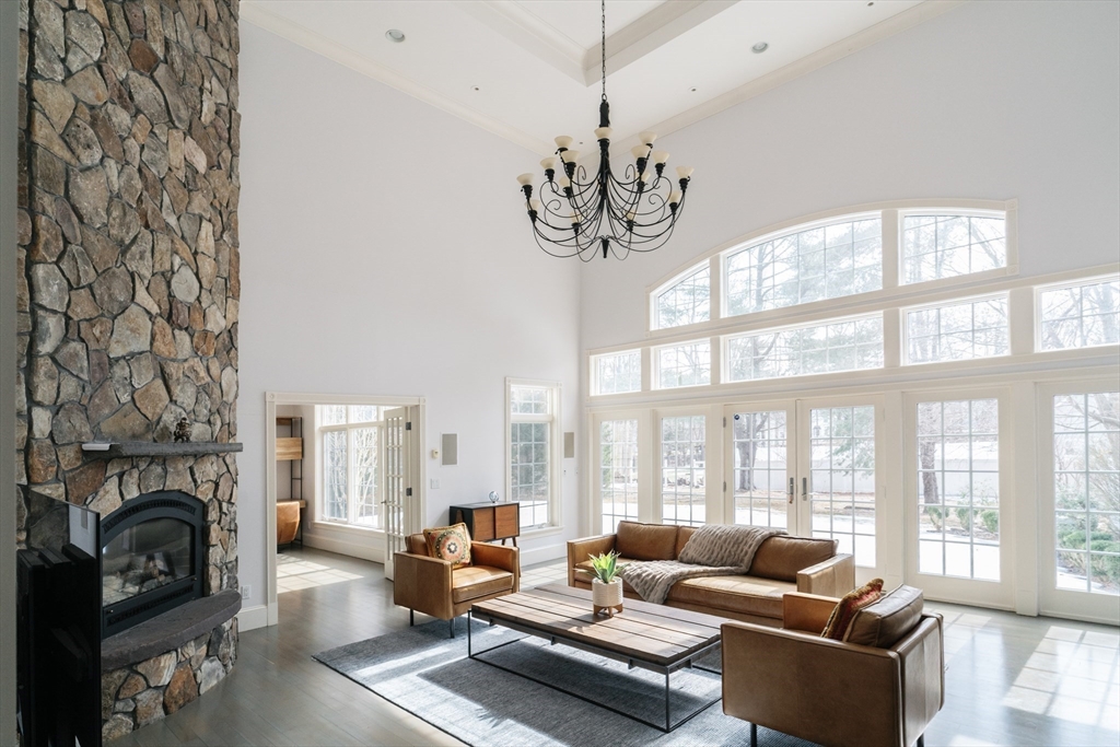 7 Rockport Road Weston, MA 02493 - Photo 5 of 39 Gallery Image 5