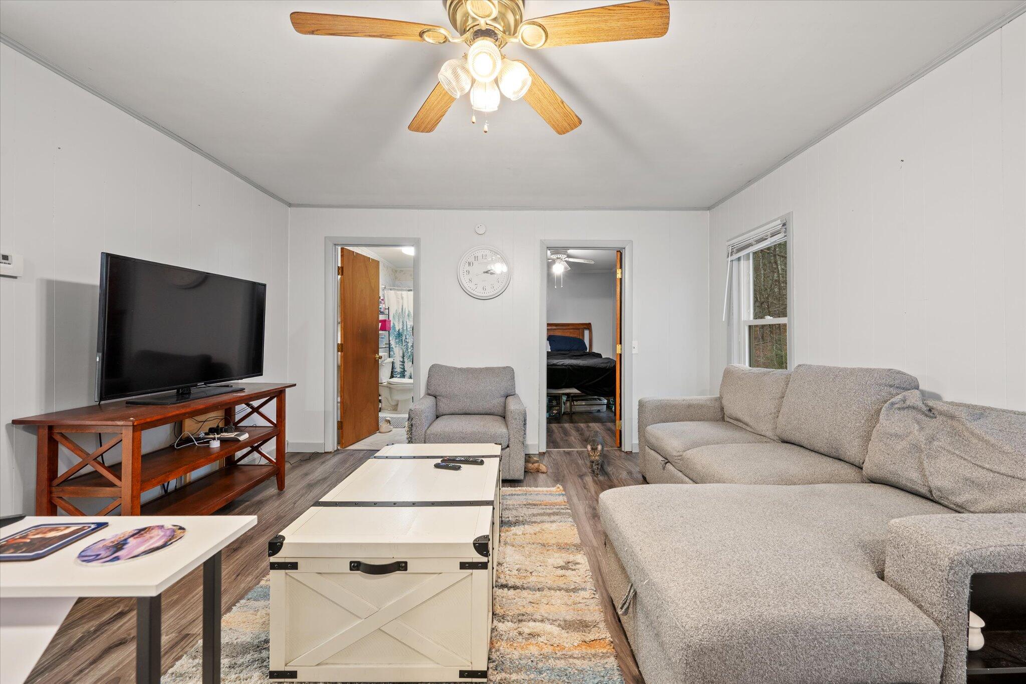 1487 Main Road Greenbush, ME 04418 - Photo 10 of 30 10-Living