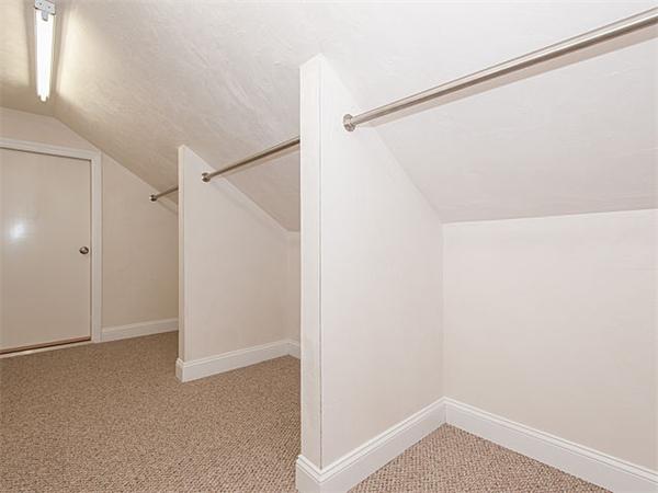 22 Robin Road Lynnfield, MA 01940 - Photo 18 of 27 Gallery Image 18