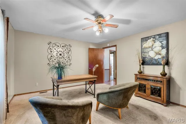 $279,000 | 18328 Lake Cir Drive, Dexter, MO 63841