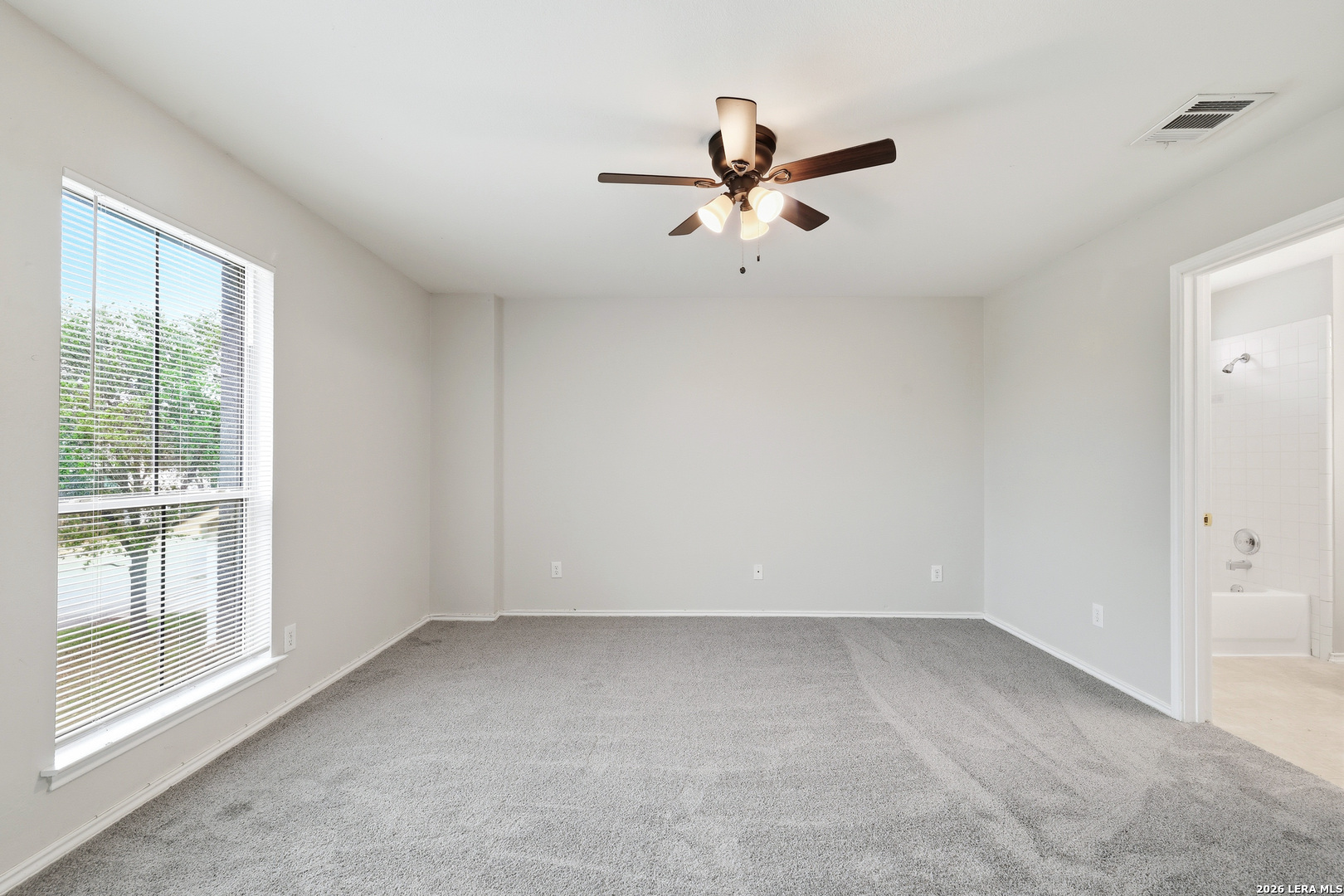 430 Bridle Ridge San Antonio, TX 78227 - Photo 14 of 22